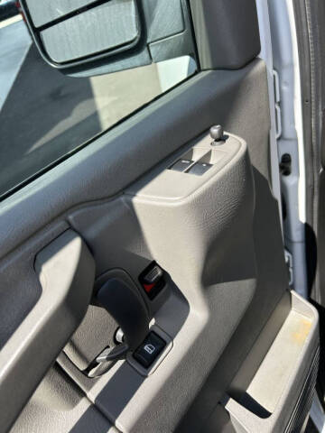 2021 Chevrolet Express 2500