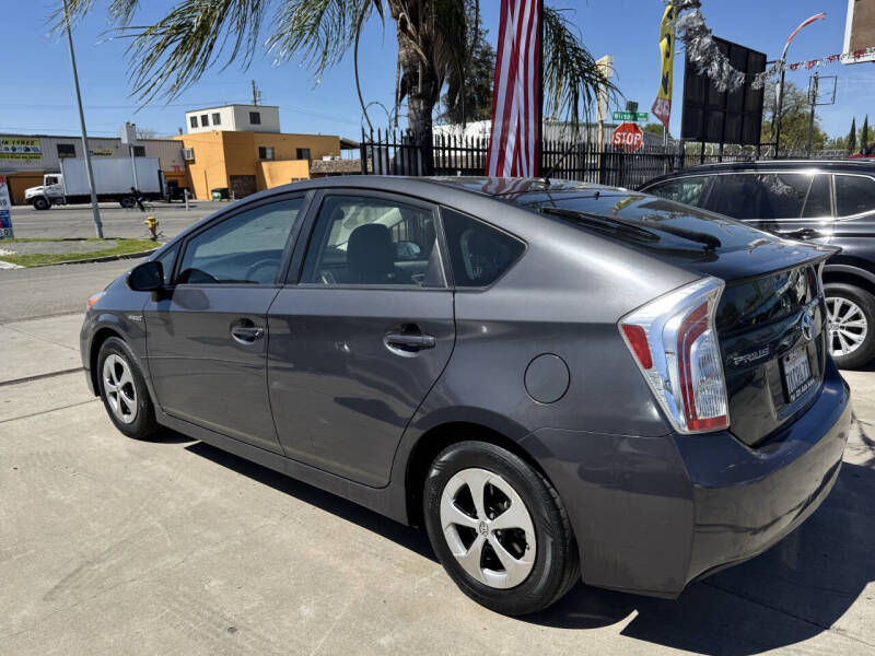 2014 Toyota Prius One