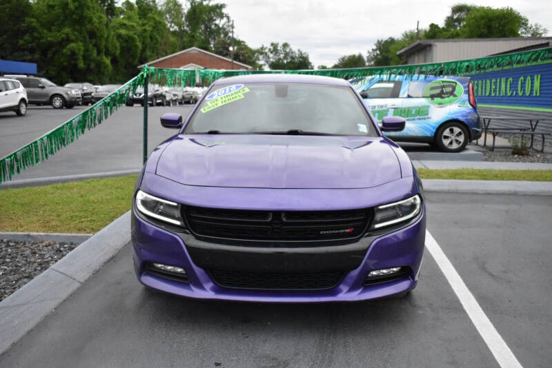 2016 Dodge Charger SXT