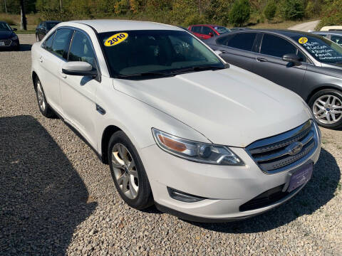 2010 Ford Taurus for sale at Court House Cars, LLC in Chillicothe OH