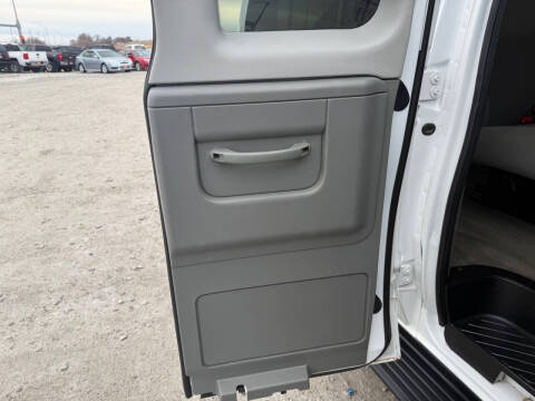 2013 Ford E-Series E-350 SD XLT