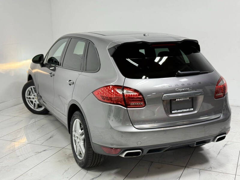 2012 Porsche Cayenne S