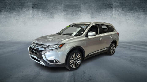2020 Mitsubishi Outlander