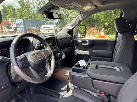 2026 GMC Sierra 3500HD CC Pro