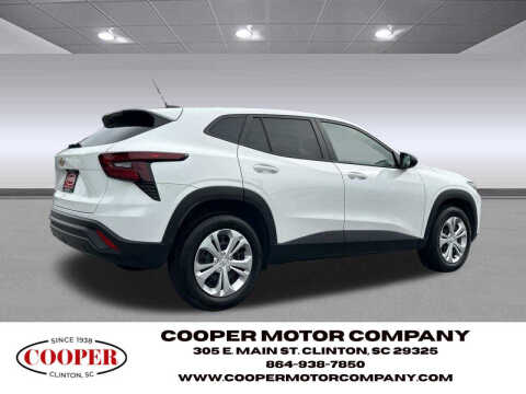 2025 Chevrolet Trax LS