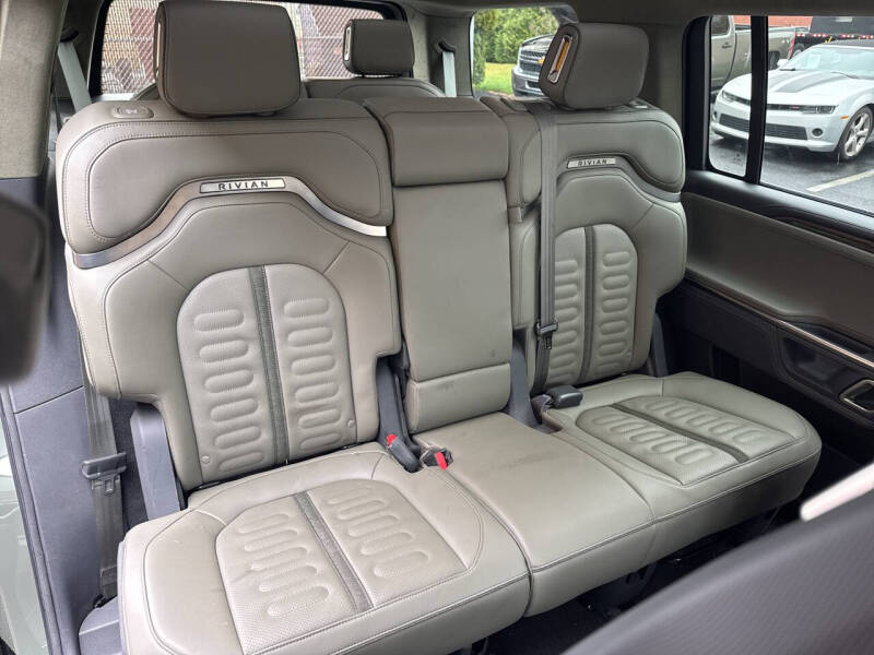 2023 Rivian R1S Launch Edition