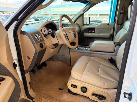 2005 Ford F-150 Lariat