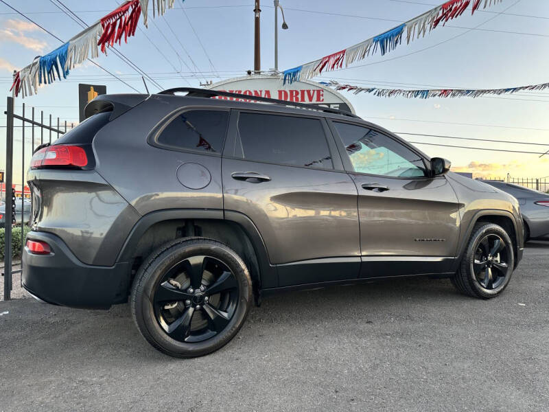 2018 Jeep Cherokee Latitude