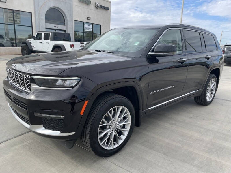 2023 Jeep Grand Cherokee L Summit's photo