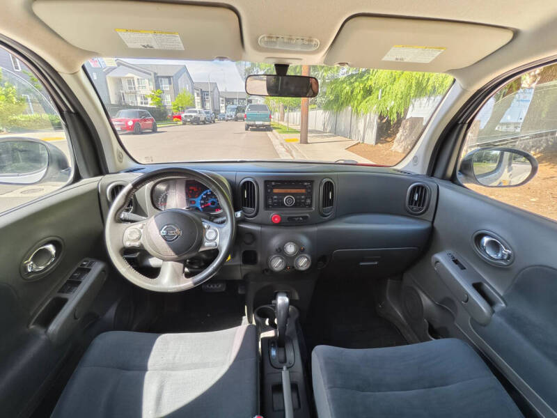 2010 Nissan cube