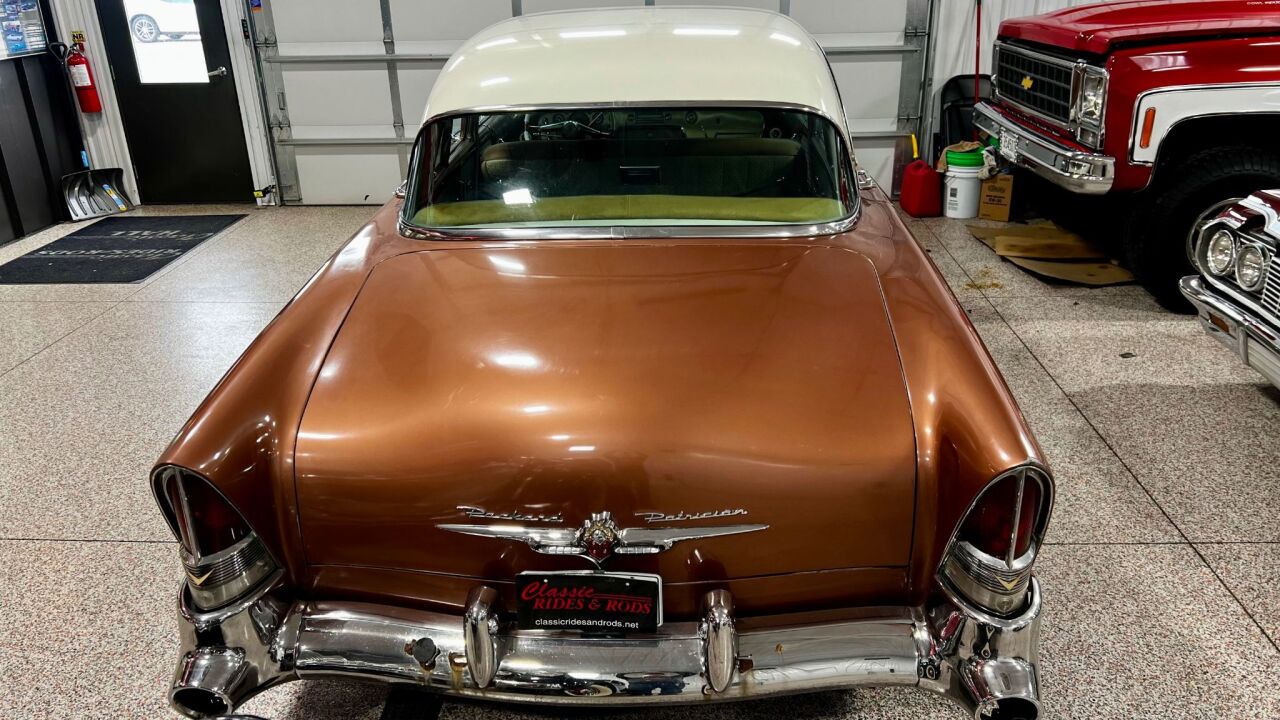 1955 Packard Patrician 31