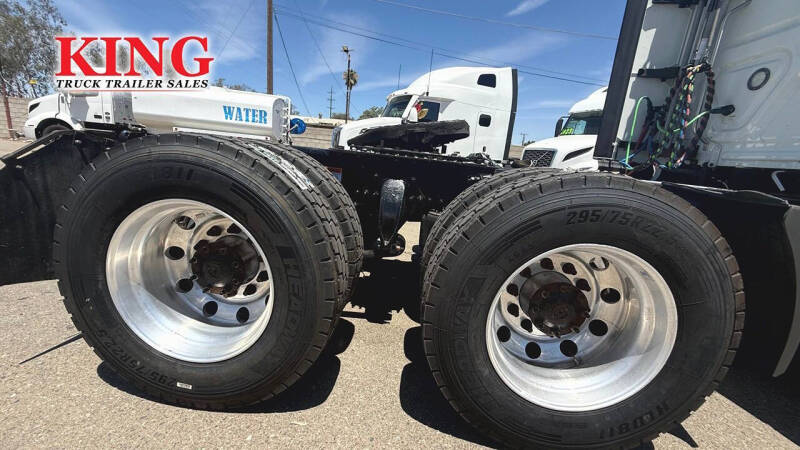 2020 Freightliner Cascadia