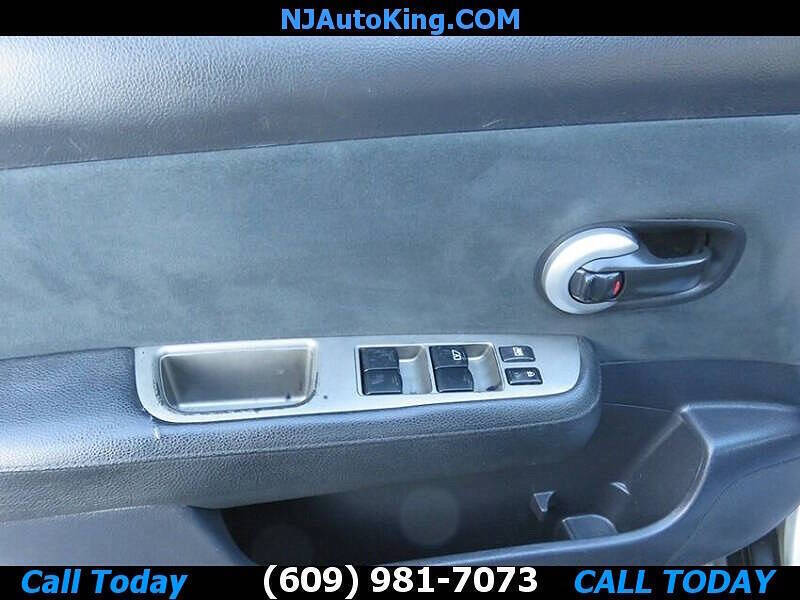 2011 Nissan Versa 1.8 S