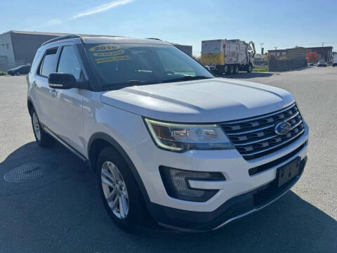 2016 Ford Explorer XLT