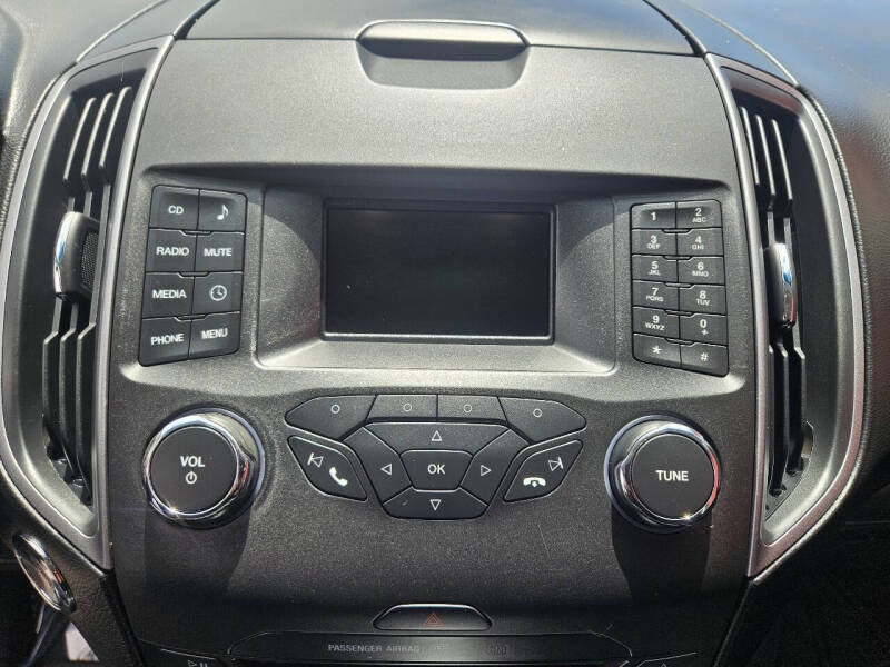 2016 Ford Edge SE