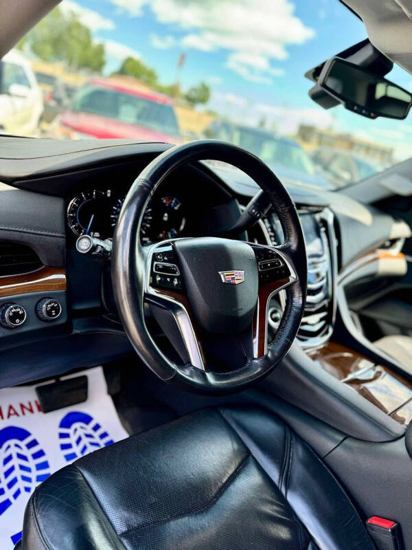 2020 Cadillac Escalade ESV Standard