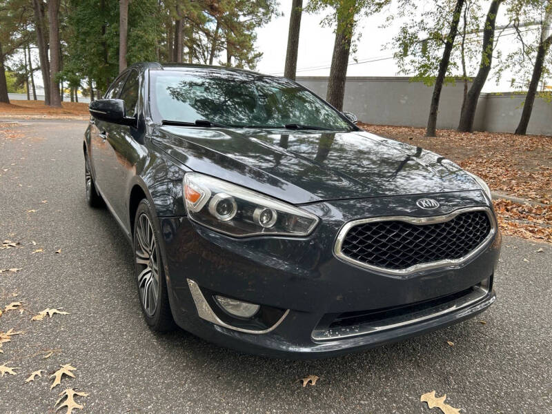 2015 Kia Cadenza Premium photo 9