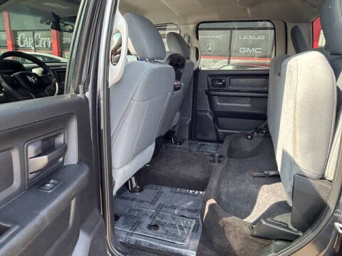 2017 RAM 1500 Express