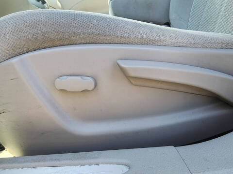 2011 Buick Lucerne CX