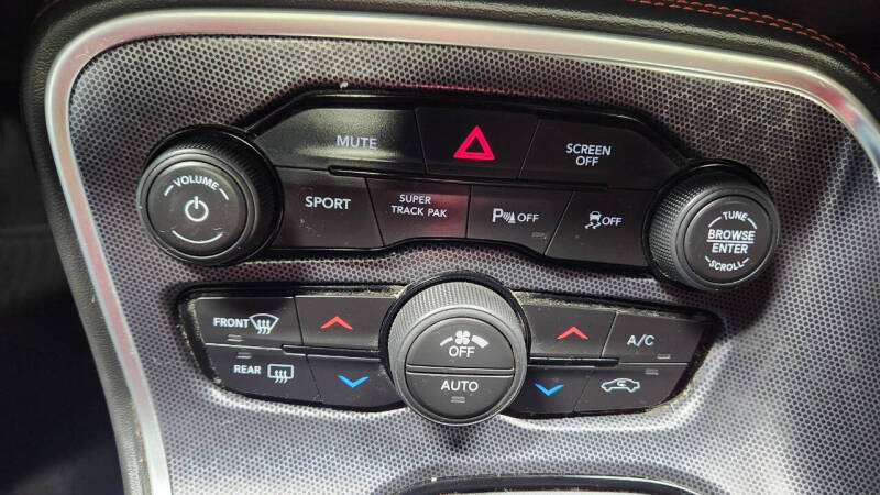 2017 Dodge Challenger GT