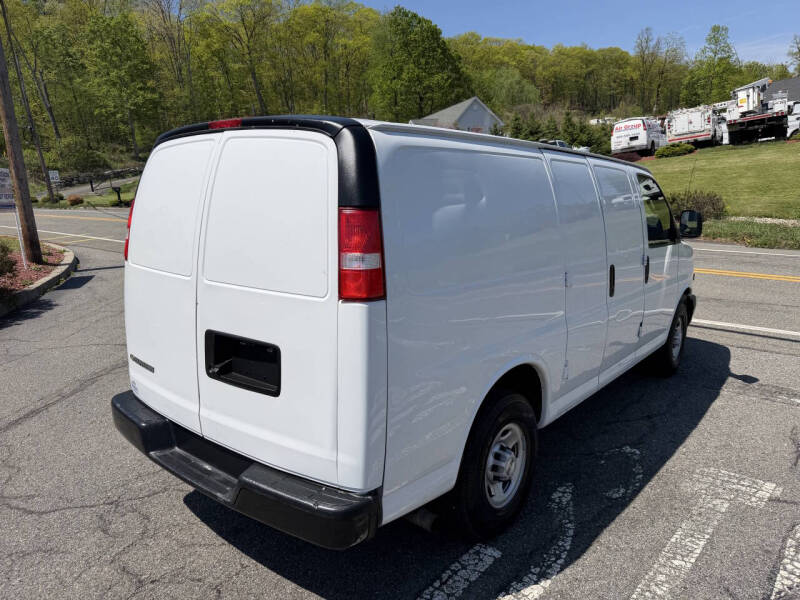 2020 Chevrolet Express 2500