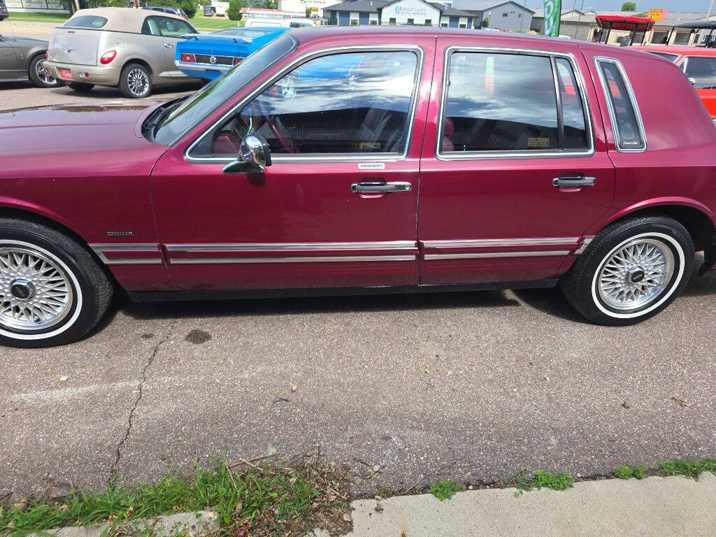 1993 Lincoln Town Car 50