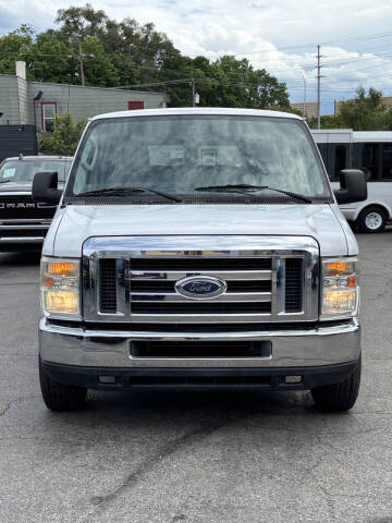 2009 Ford E-Series E-350 SD XL