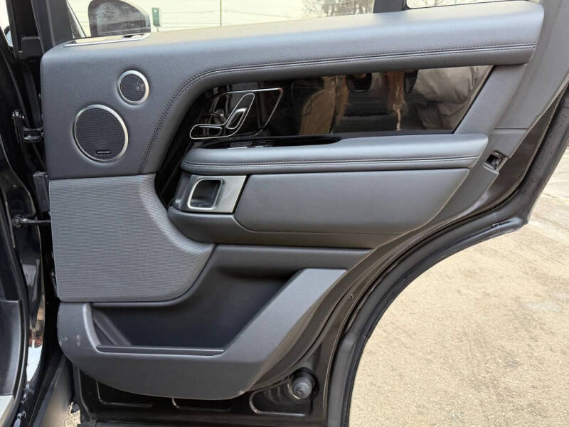 2020 Land Rover Range Rover P525 HSE