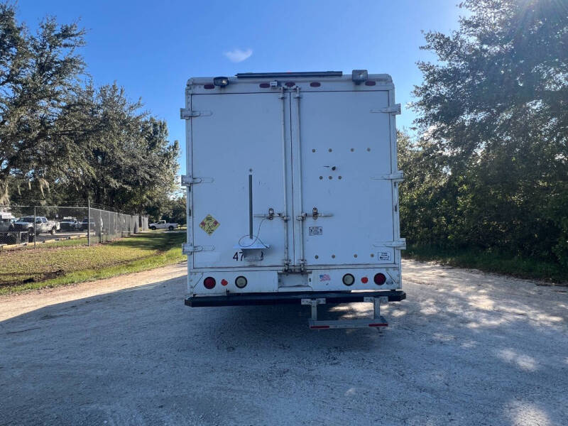 2008 Freightliner MT45 Chassis