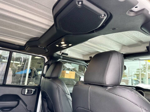 2023 Jeep Gladiator Freedom