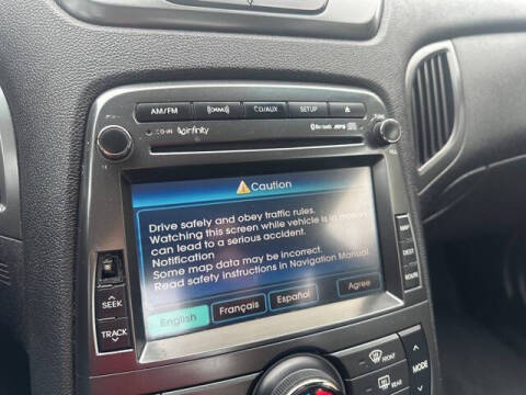 2011 Hyundai Genesis Coupe 2.0T