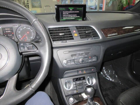 2015 Audi Q3 2.0T quattro Prestige