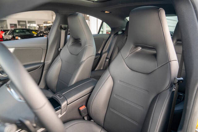 2020 Mercedes-Benz CLA 10