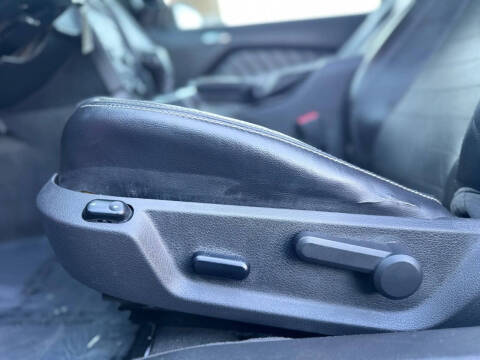 2013 Ford Mustang V6 Premium