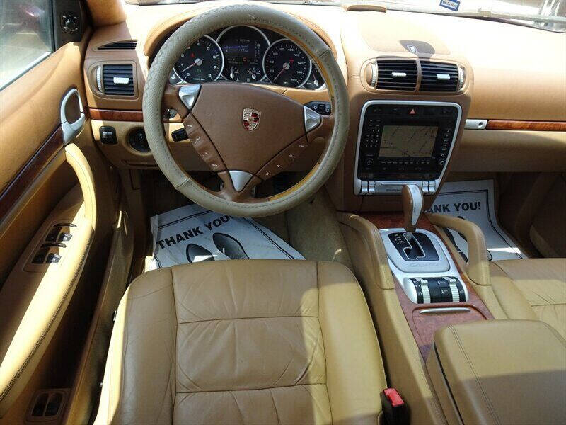 2004 Porsche Cayenne Turbo