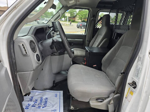 2012 Ford E-Series E-150