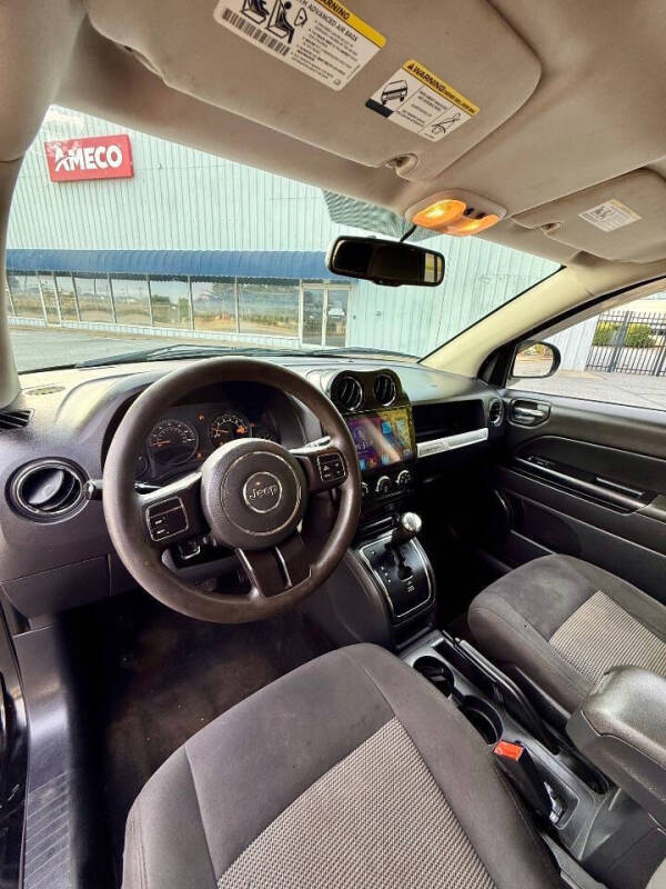 2017 Jeep Compass Sport