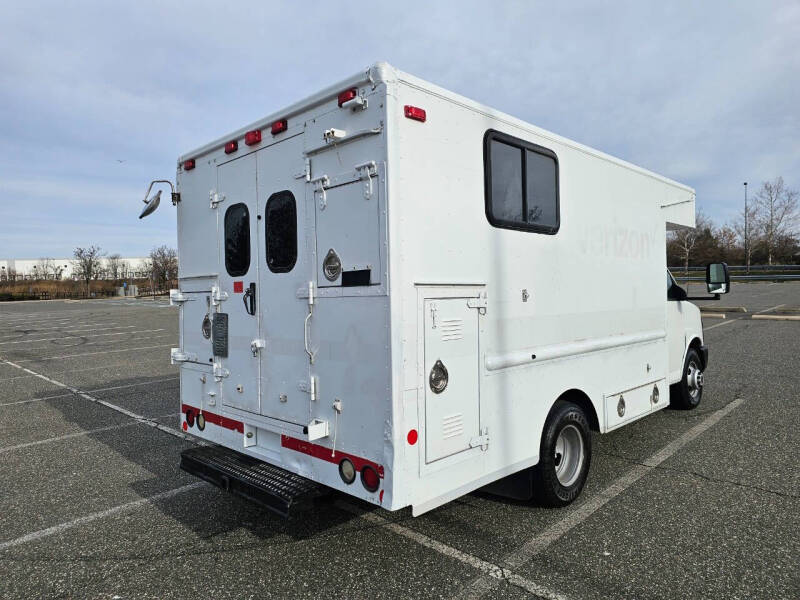 2009 GMC Savana 3500