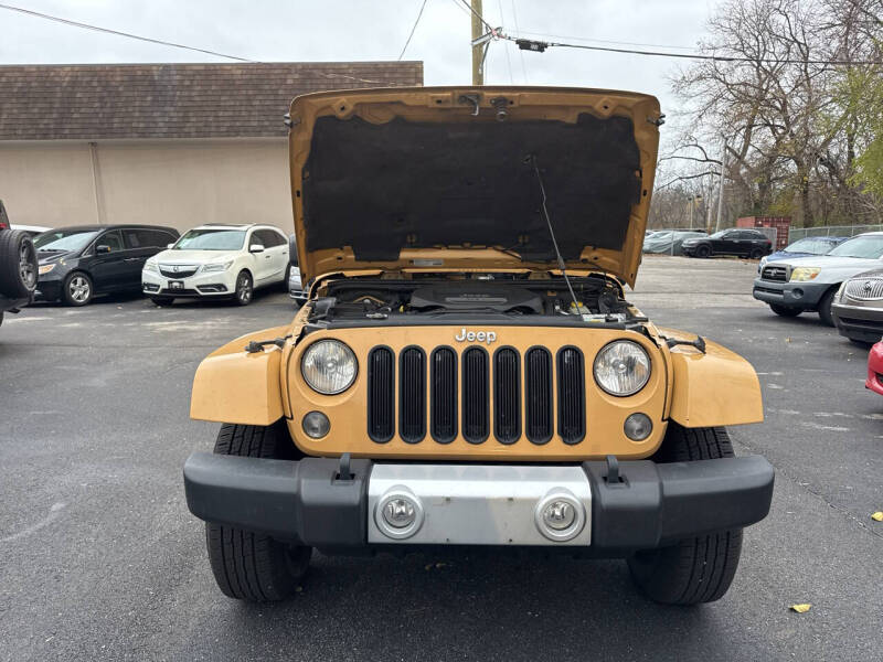 2014 Jeep Wrangler Unlimited null photo 93