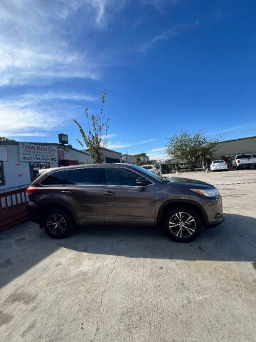 2018 Toyota Highlander LE
