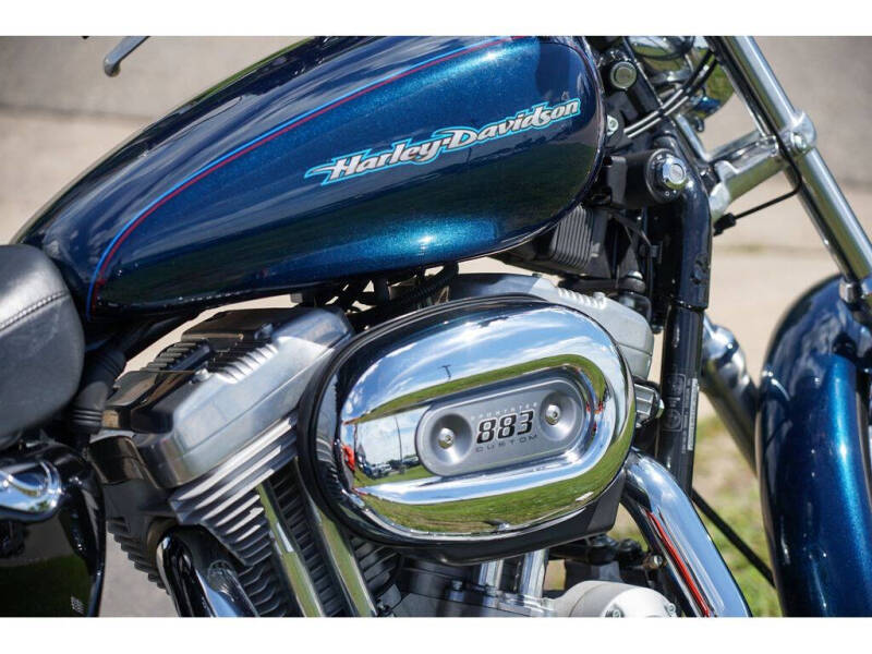 2004 Harley-Davidson XL883C