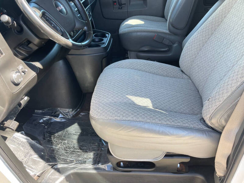 2023 GMC Savana LS 3500