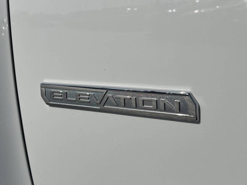 Used 2022 GMC Canyon Elevation Standard with VIN 1GTH6BEN1N1231671 for sale in Wood River, IL