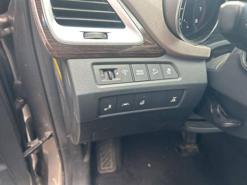 2017 Hyundai Santa Fe Sport 2.0T Ultimate