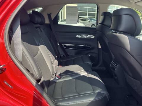 2026 Genesis GV70