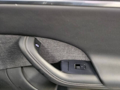 2023 Tesla Model S Plaid