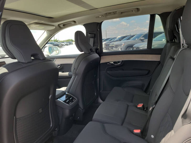 2026 Volvo XC90 B6 Plus 7P