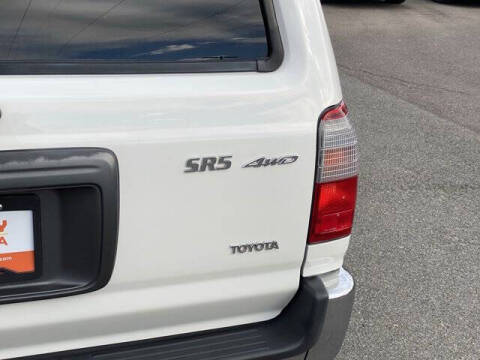 2000 Toyota 4Runner SR5