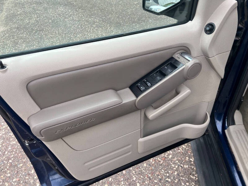 2006 Ford Explorer XLT