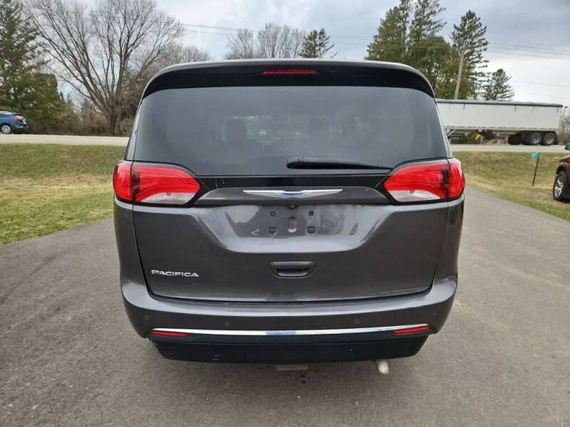 2018 Chrysler Pacifica Touring L Plus